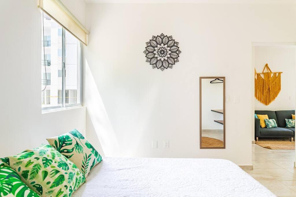 Lovely Cozy Apt W/Pool 2 Bedrooms. Great Location! Пуэрто-Морелос Экстерьер фото