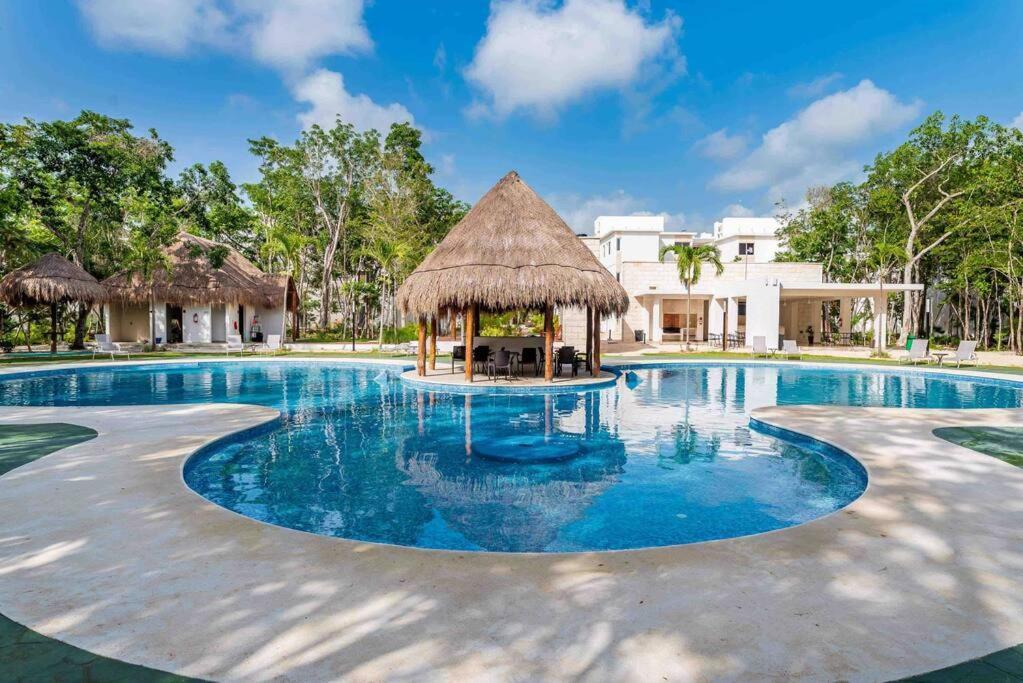 Lovely Cozy Apt W/Pool 2 Bedrooms. Great Location! Пуэрто-Морелос Экстерьер фото